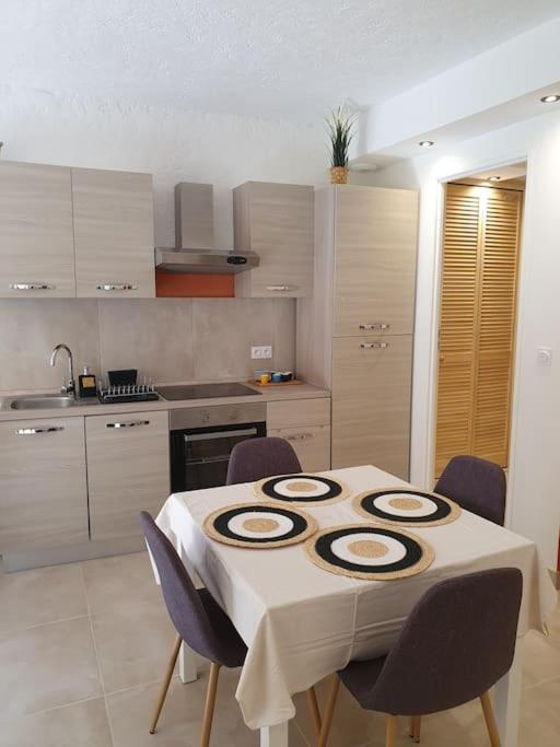 Appartement 30 M De La Plage Grimaud Zewnętrze zdjęcie